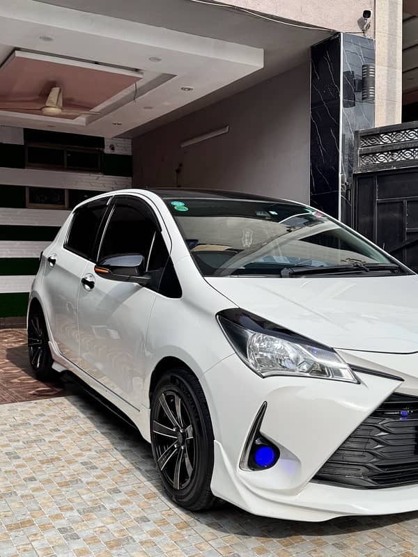 Toyota Vitz 2018 9