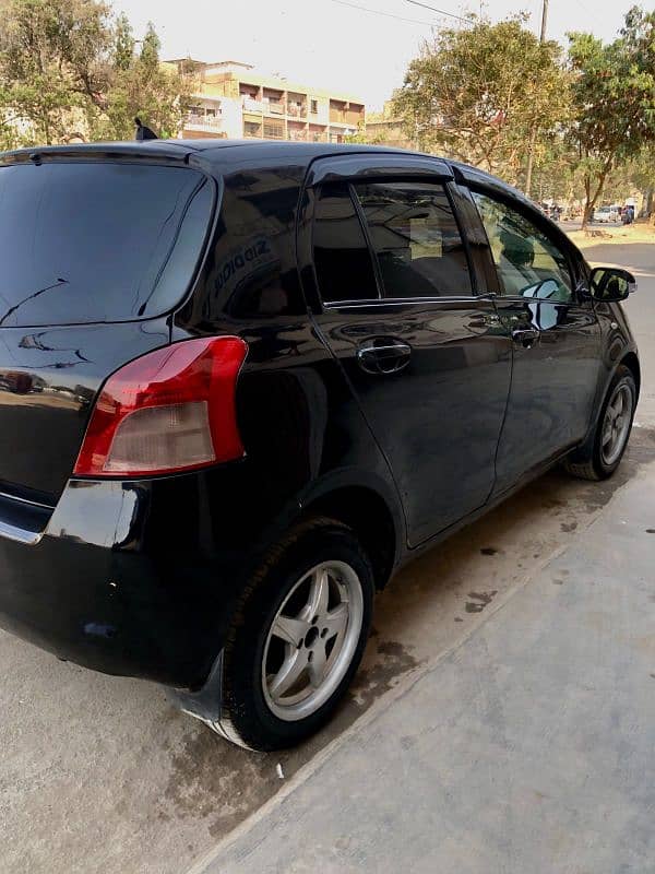 Toyota Vitz 2006 4