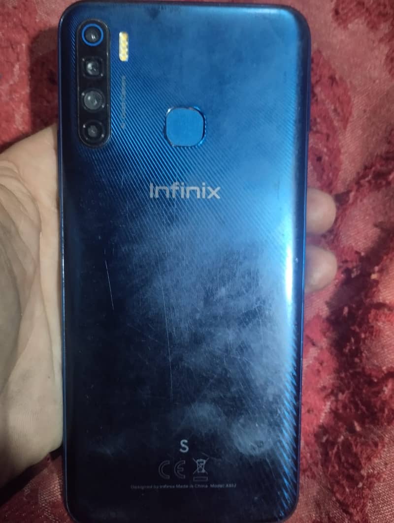 Infinix S5 x652 4+64 2