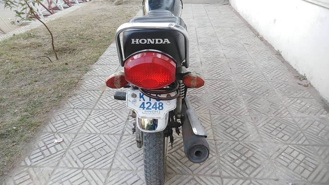 Honda CG 125 2016 6