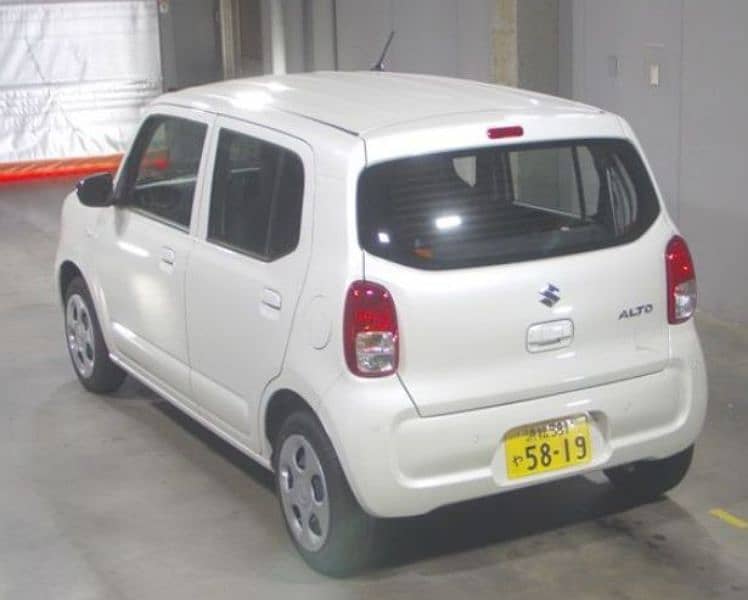 Suzuki Alto 2022 Pearl white 2