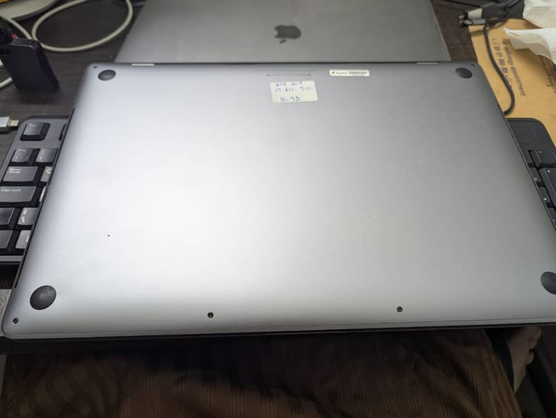 Apple MacBook Pro 2019 (A2141) 16-inch 9