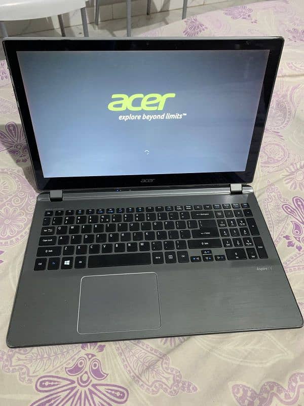 ACER LAPTOP 15.6 inch IPS Touch LED 10