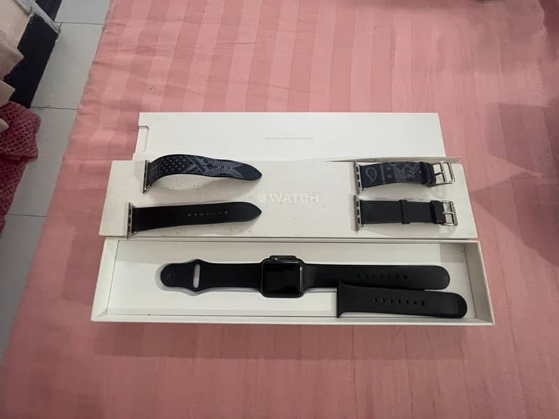 Apple Series 2 box/all original accessories and extra 2 hermes straps 4