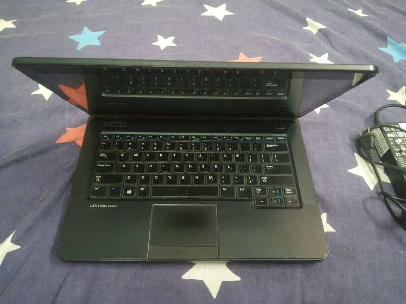 Dell Latitude i5 4 gen Touch screen 9