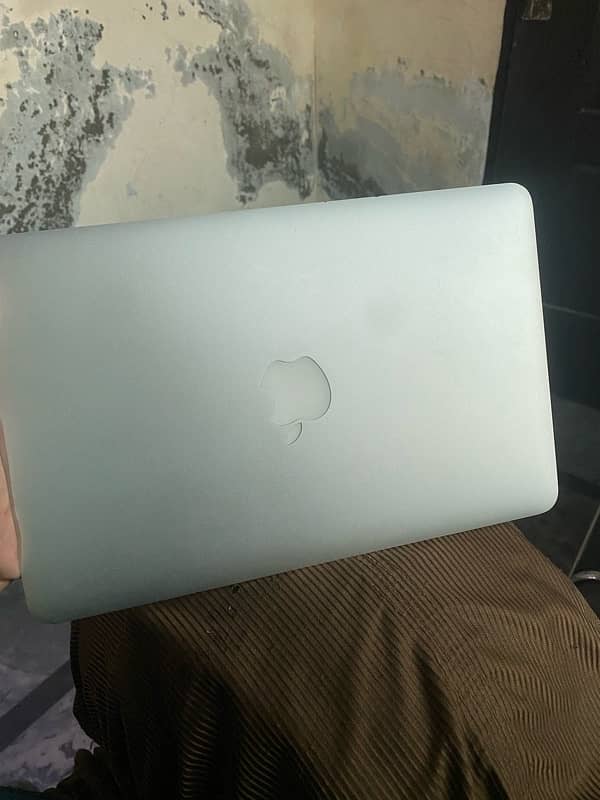 Mackbook air 2015 Early 128 gb 4