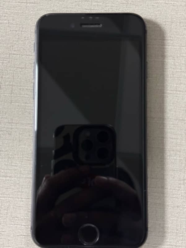 iphone 8 PTA 64Gb 1