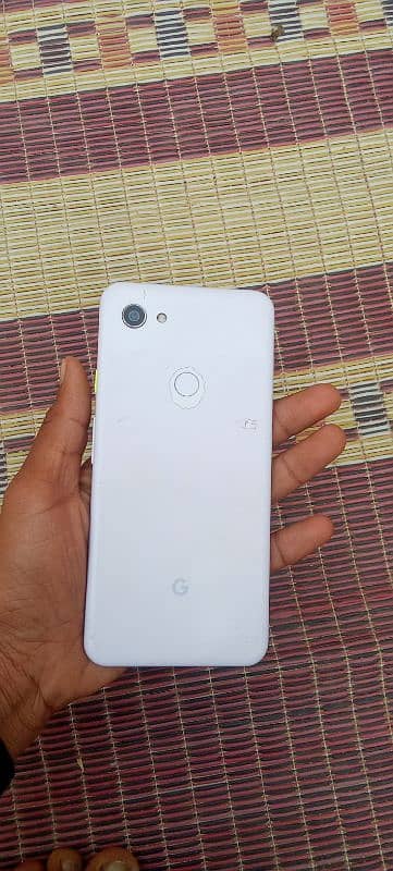 Google pixel 3a XL 5