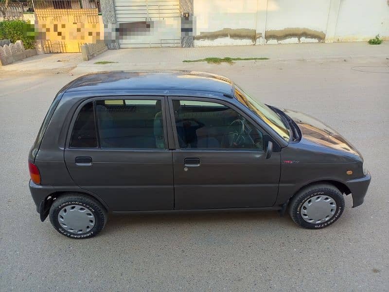 Daihatsu Cuore 2007 9