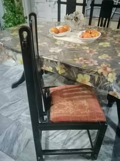 dinning table with 6 chairs