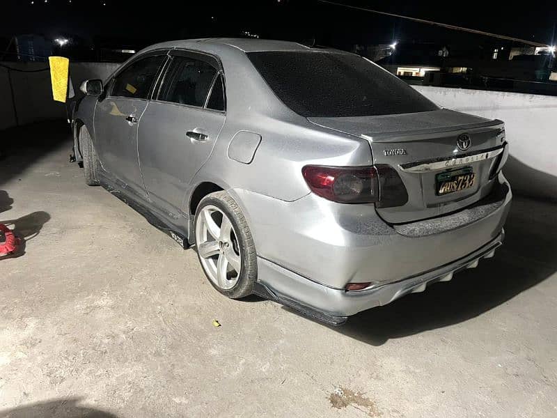 Toyota Corolla GLI 2012 3