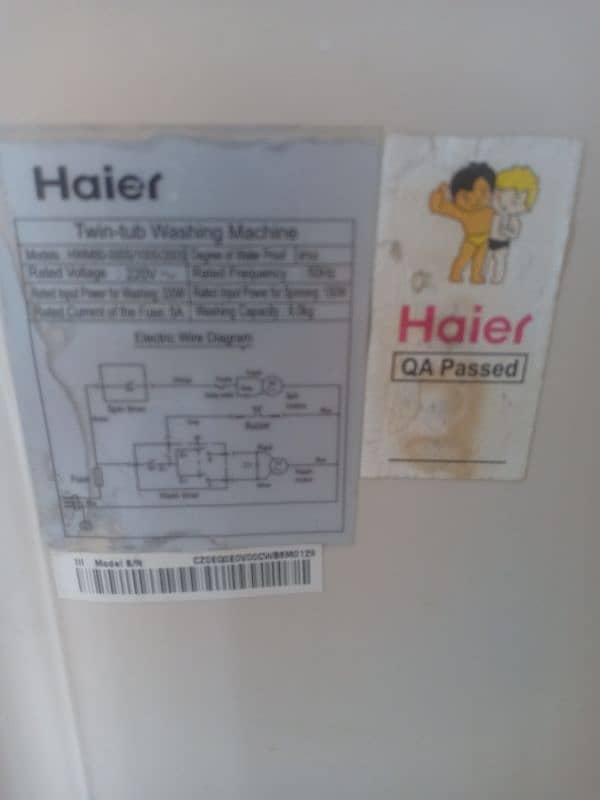 Haier washing & dryer machine 3