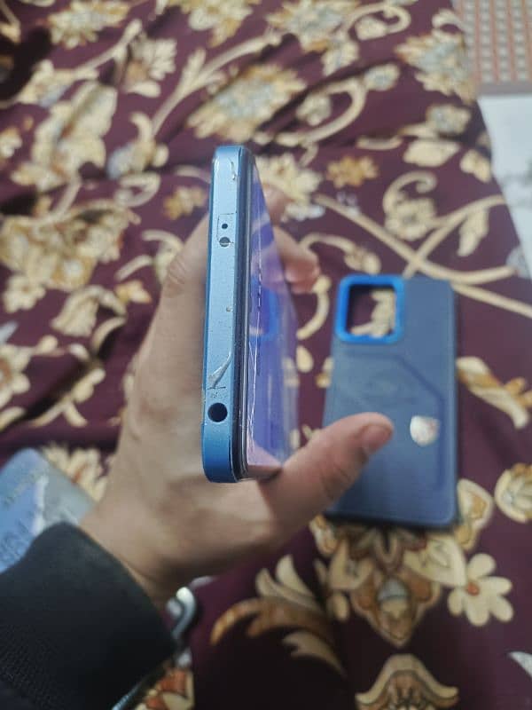 Redmi note 12. . . . . memory 8 128. . . conDition 10by9 1