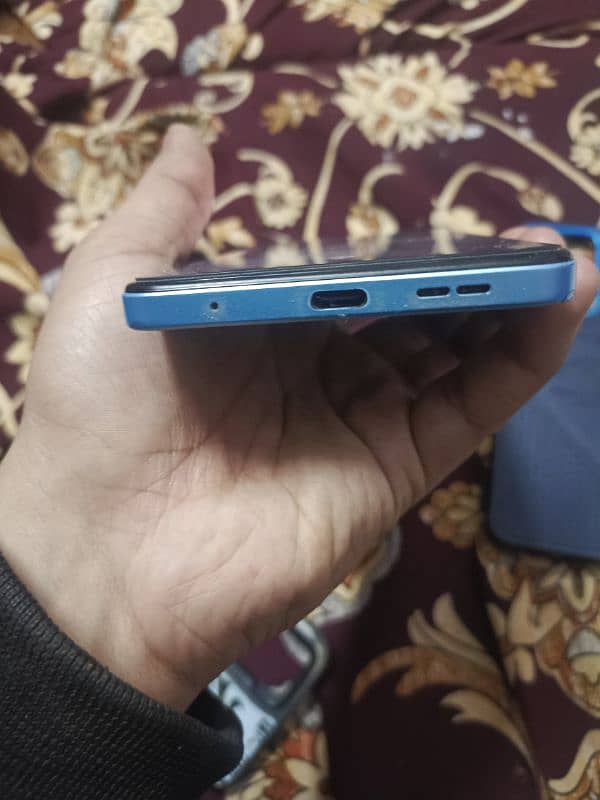 Redmi note 12. . . . . memory 8 128. . . conDition 10by9 2