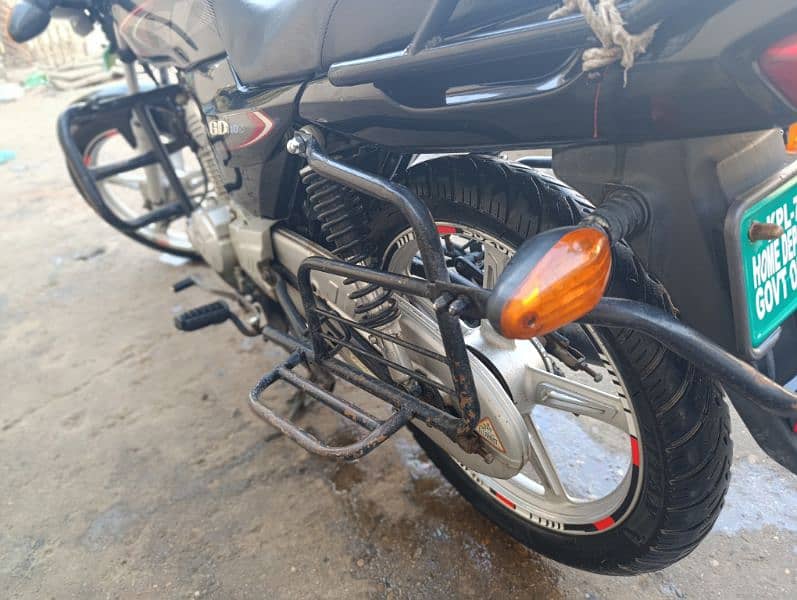 selling my Suzuki GD 110 model 2022 6