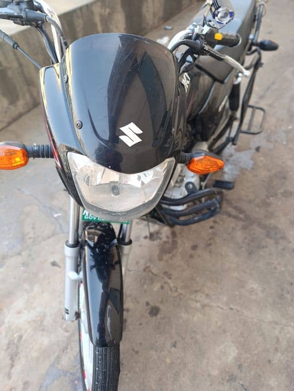 selling my Suzuki GD 110 model 2022 7