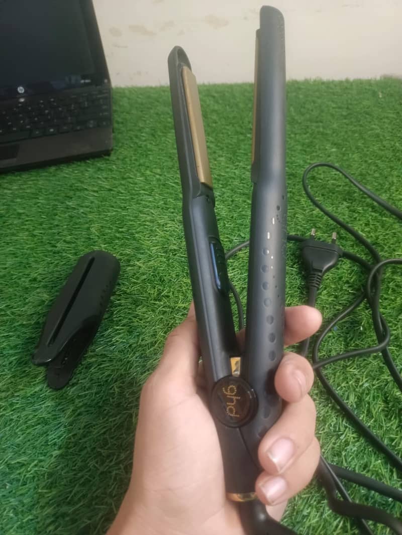 Mini Hair Straightener/Portable mini straightener for sale 1