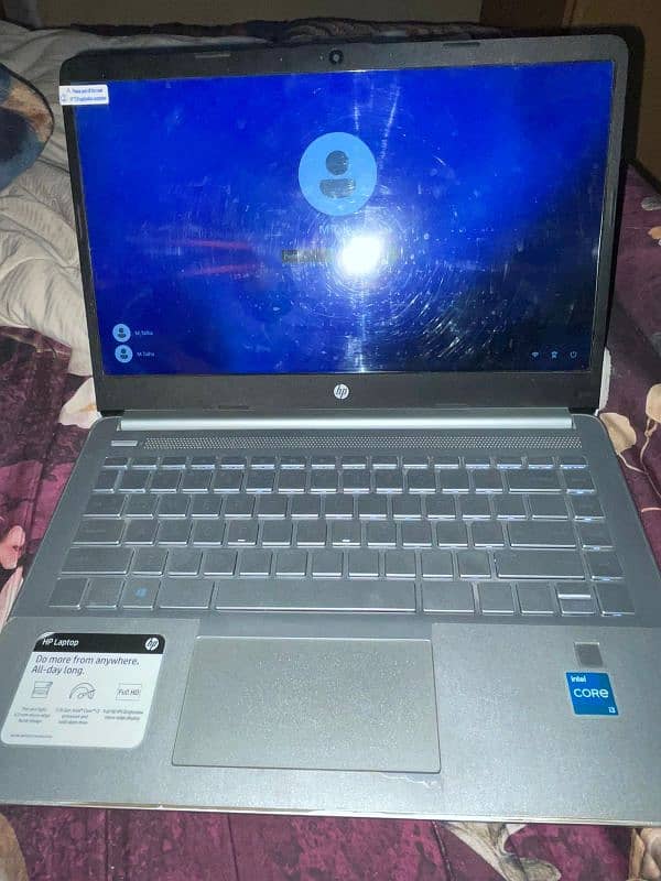 HP LAPTOP 4