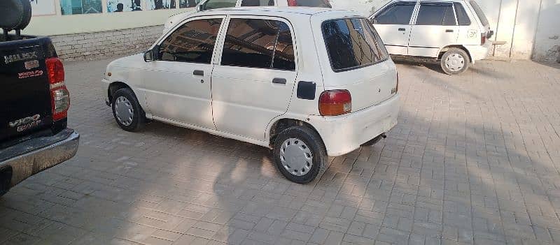 Daihatsu Cuore 2007 11