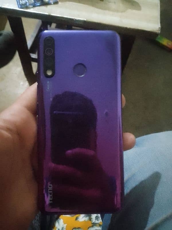 Tecno camon 12 4/64 6