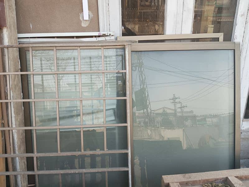 Aluminium Window well condition 1