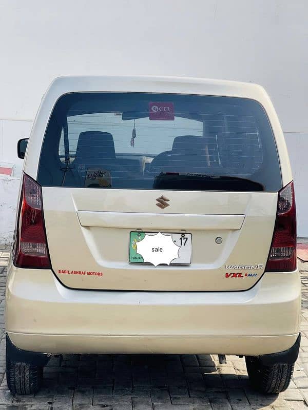 Suzuki Wagon R 2017 4