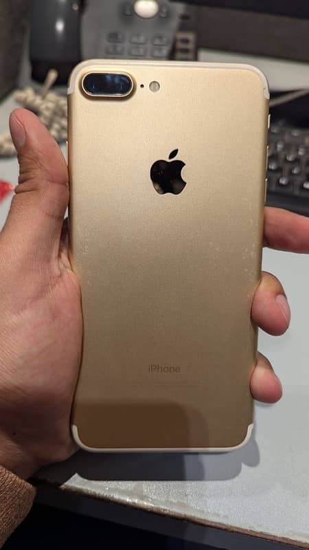 iPhone 7 plus | PTA Approved | almost new condition 9/10 3