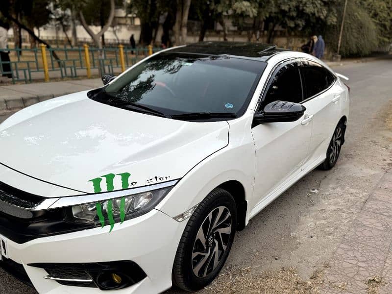 Honda Civic Oriel 2018 7