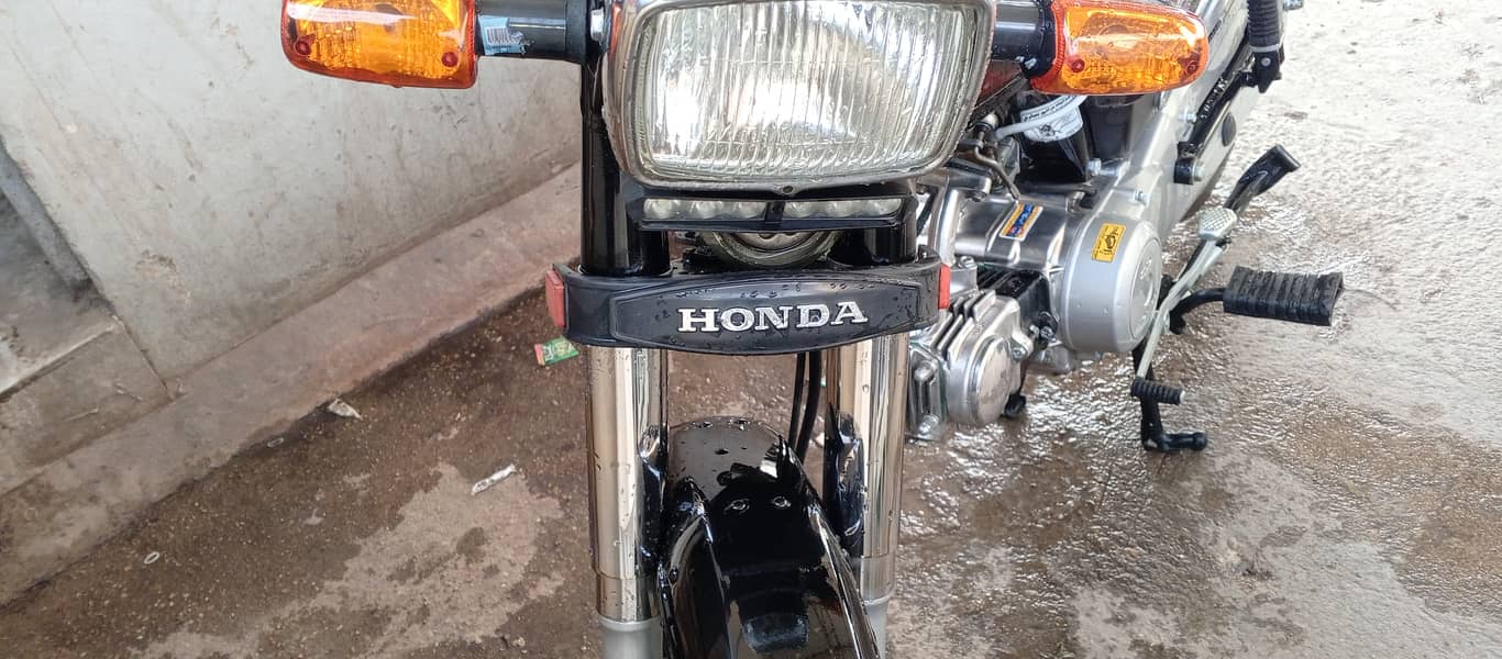 Honda CD 70 2009 9