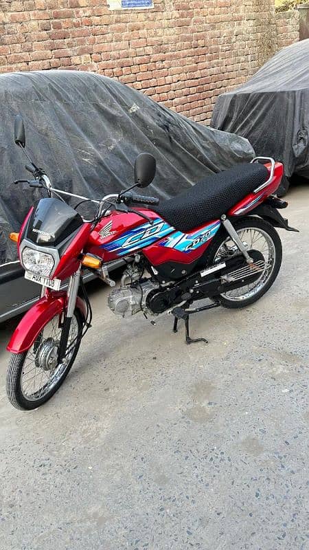 Honda CD 70 Dream Model 2024 Scratch Less Bike 6