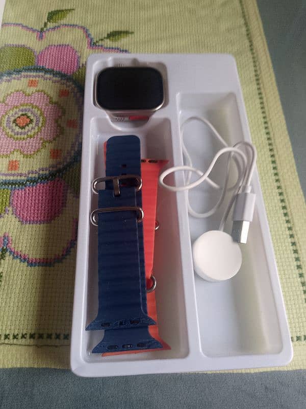 t 9 ultra Smart watch+ Bluetooth speaker 1