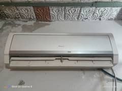 Gree 1 ton inverter AC