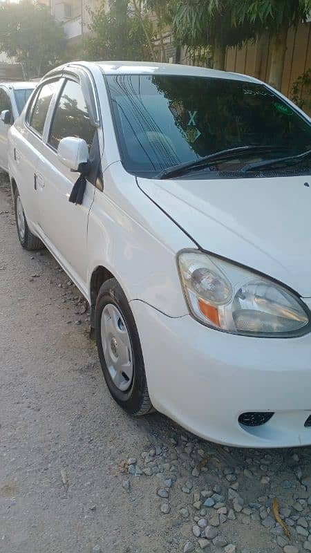 Toyota Platz 2004 4