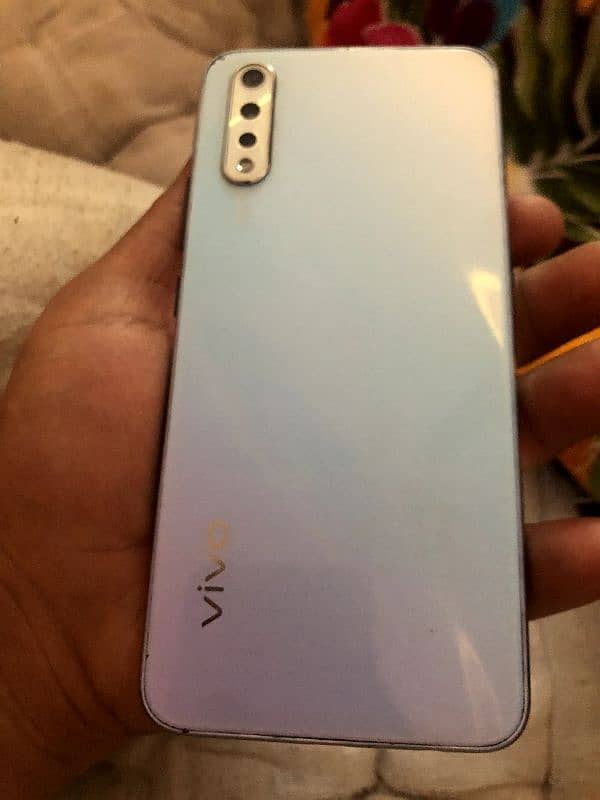 vivo s1  / 4 128gb all ok ha 0