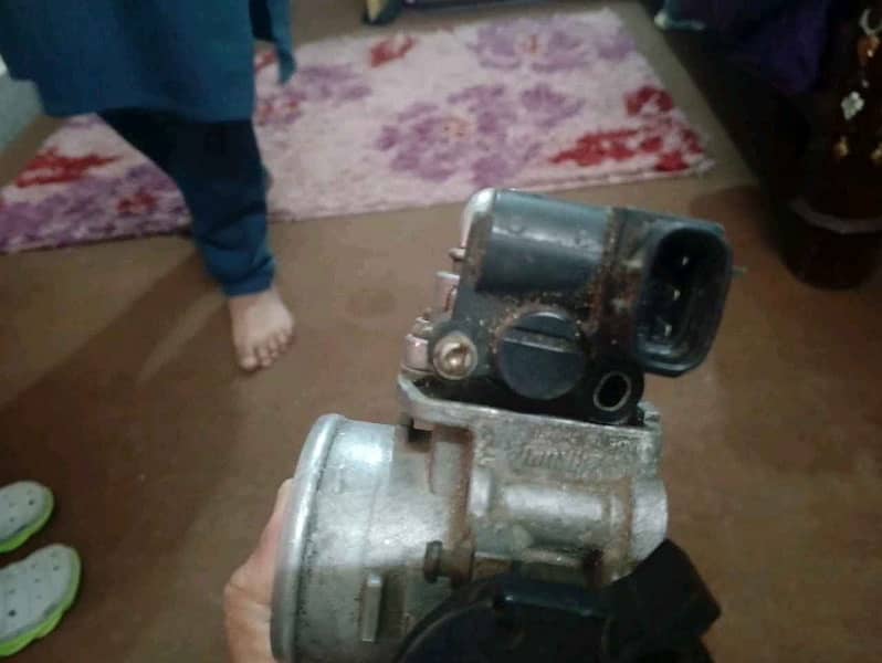 Suzuki liana ignition coil and throttle body for sale 2