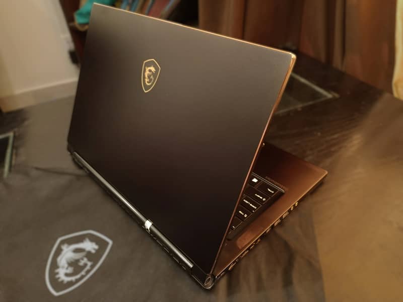 MSI Stealth GS65 9SG – RTX 2080 Max-Q Gaming Laptop 4