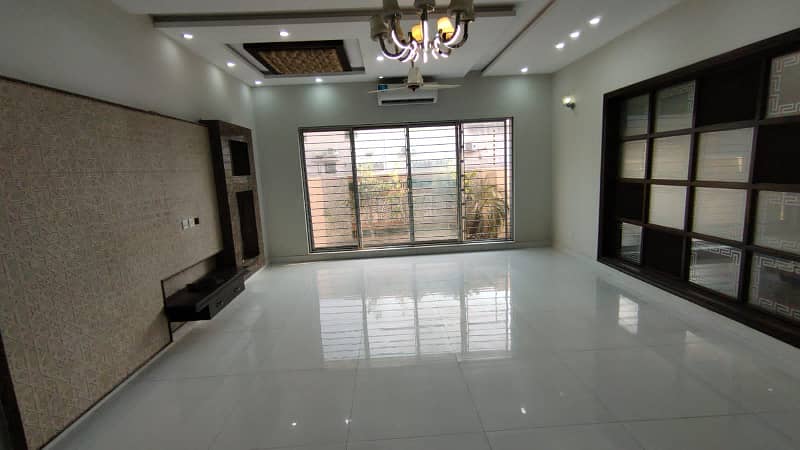 1 Kanal House For Rent In DHA Lahore Phase 6 Near City school 38