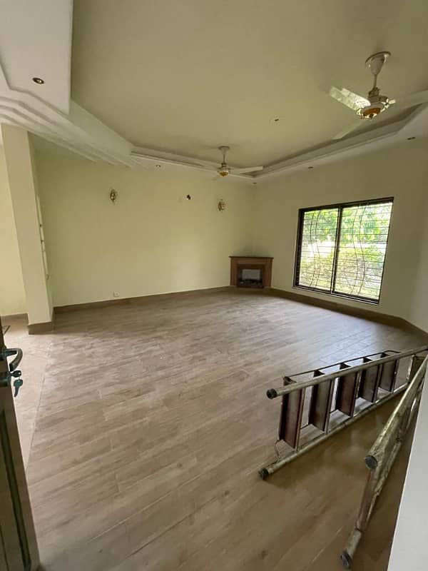 20 Marla House PAF Falcon Complex, Gulberg, Lahore For sale 2