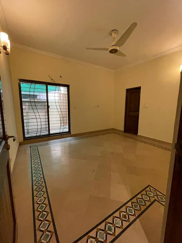 20 Marla House PAF Falcon Complex, Gulberg, Lahore For sale 11