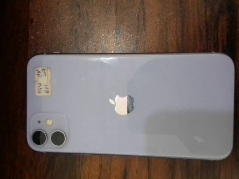 Apple iPhone 11 3