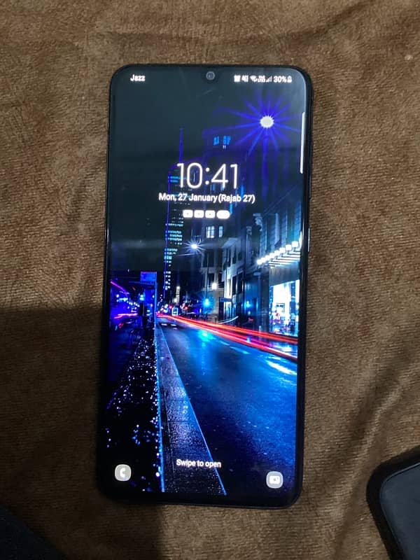 Samsung a70 model 2