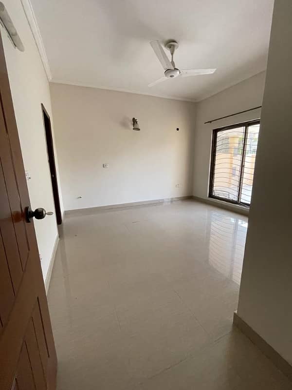 20 Marla House For Sale In Gulberg 3 Lahore 6