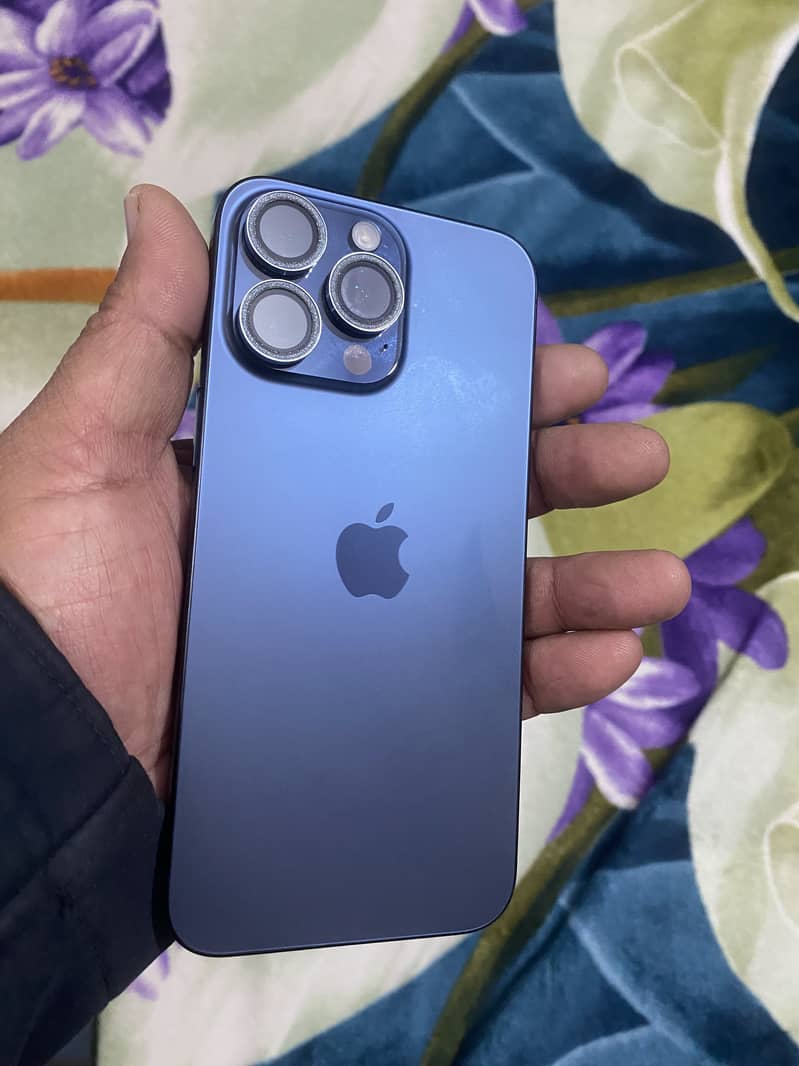 iPhone 15pro mex in iCloud for sale 10