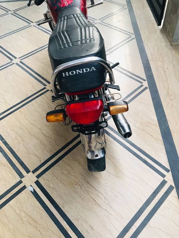 Honda CD 70 Lush Condition And Original 5