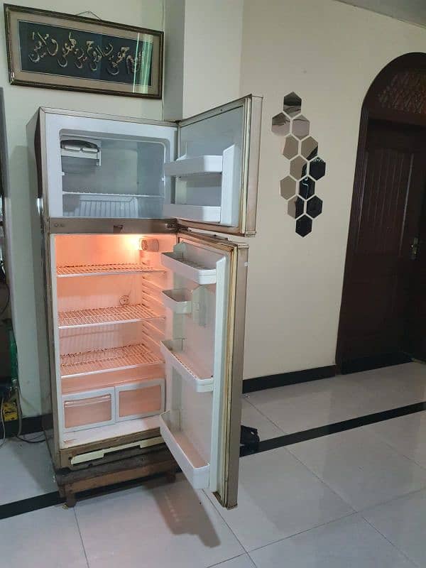 Haier 13 cubic feet fridge for sale 4