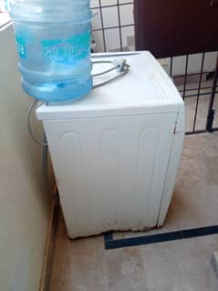 sumsung Washing machine it's very low price offer