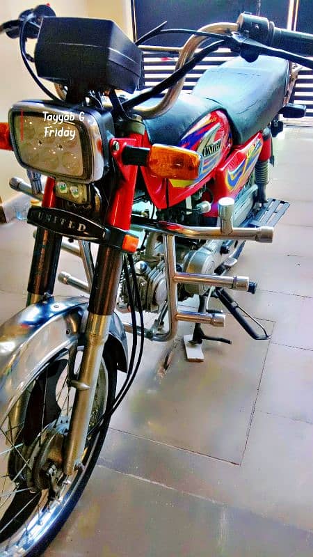 United bike 10 by 10 lush condition no axident bike kabi gira tk ni 5