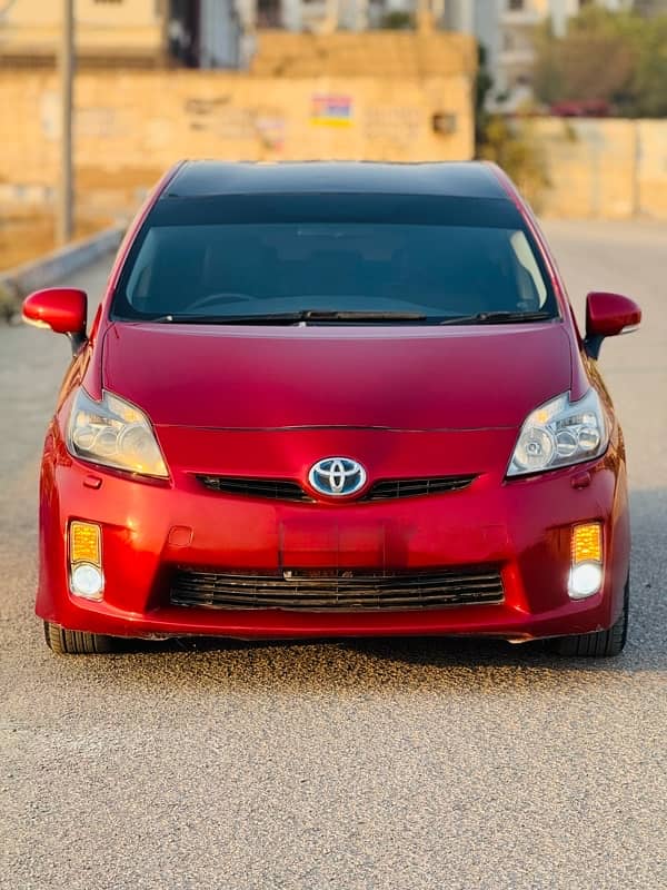 Toyota Prius 1.8 G Led Package Model 2010/2014 Urgent Sell 1