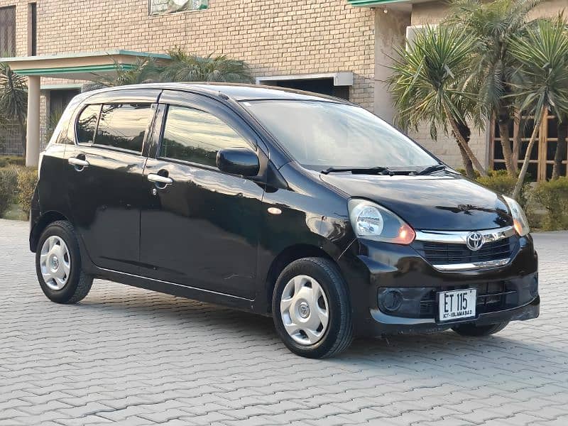 Daihatsu Mira 2013/16.  total jaiuan 5