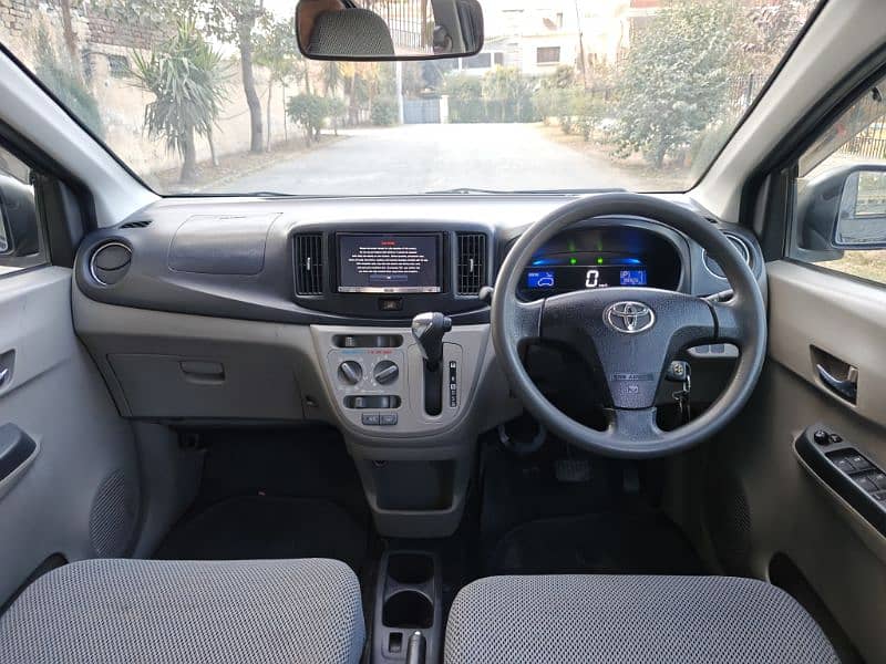 Daihatsu Mira 2013/16.  total jaiuan 18